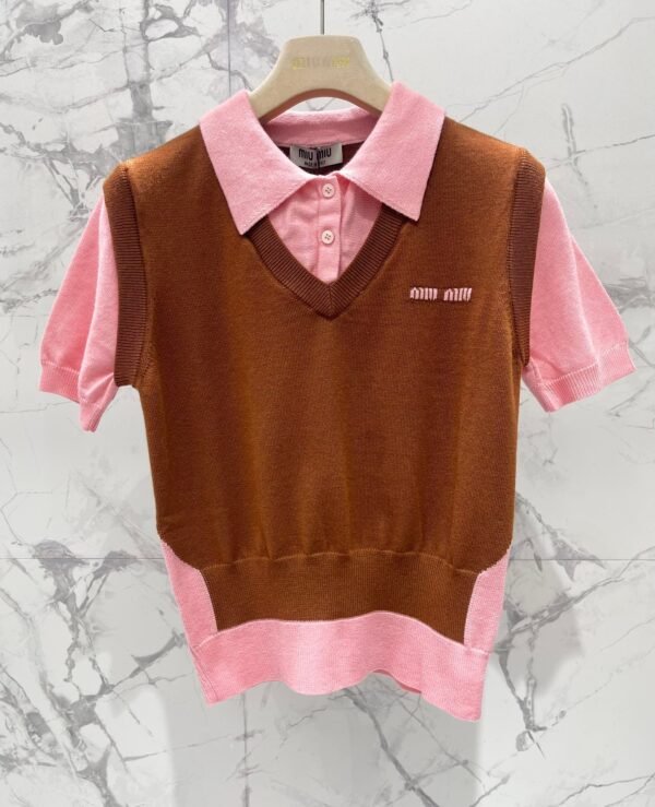 miumiu Early Spring Series Two-piece Contrast Color Knitted Short Sleeve