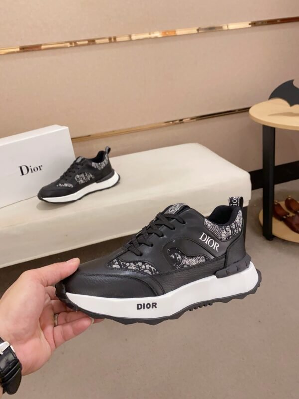 DIOR new sneakers are available at the same counter