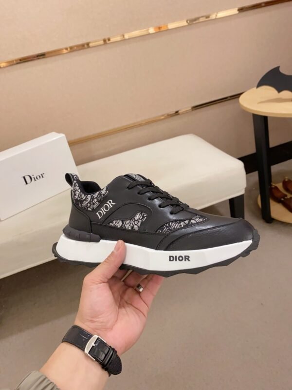 DIOR new sneakers are available at the same counter
