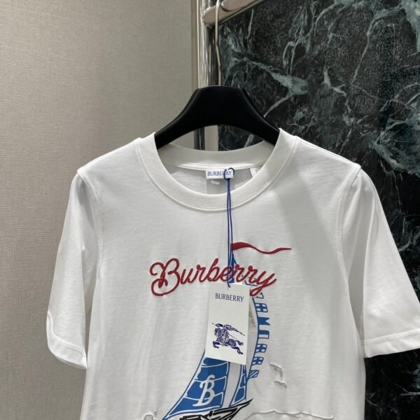 Burberry 2025 Spring and Summer New Three-Dimensional Bubble Short-Sleeved T-Shirt Premium Edition