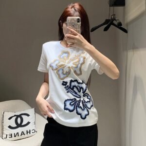 Max Mara 2025 Spring and Summer New Embroidered Flower Short Sleeve T-shirt Premium