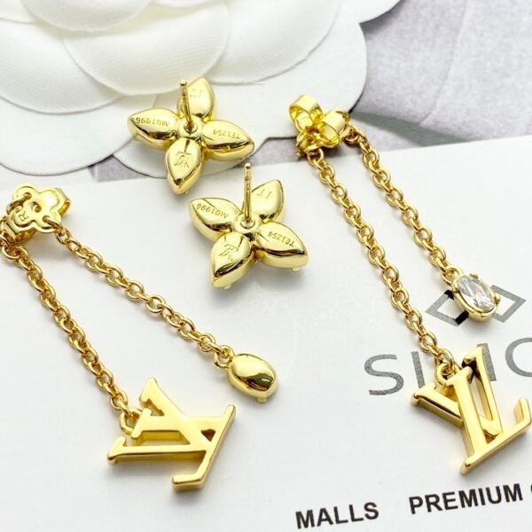 Louis Vuitton diamond floral tassel letter earrings