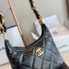 CHANEL Underarm bag 19X6*16cm