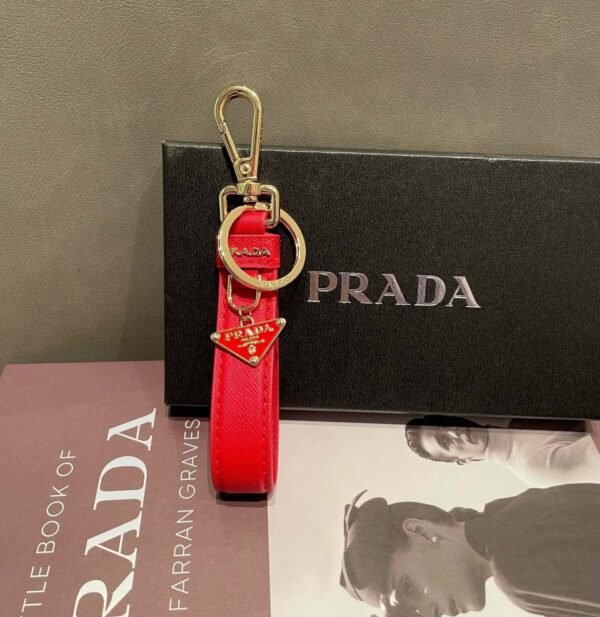 Prada keychain official website triangle brand pendant leather ring keychain car bag accessories