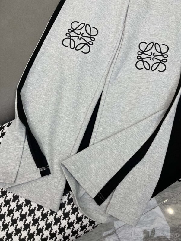 Loewe 2025 new contrast color T-shirt + wide-leg pants suit casual suit