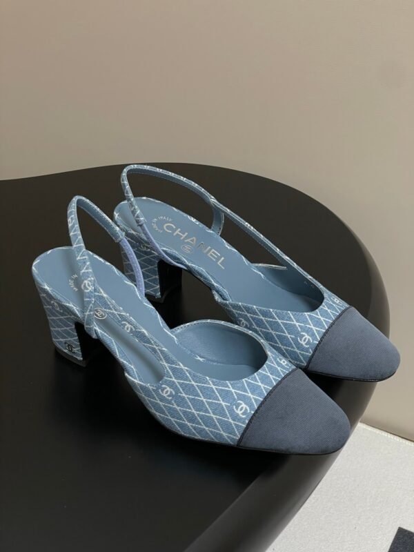 CHANEL Denim Sling-back Sandals Premium version