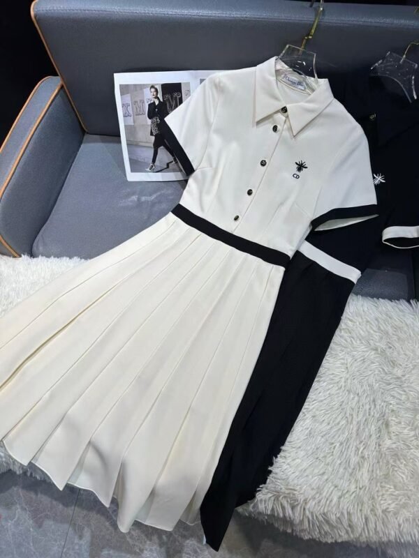 DIOR new dress CD embroidered bee