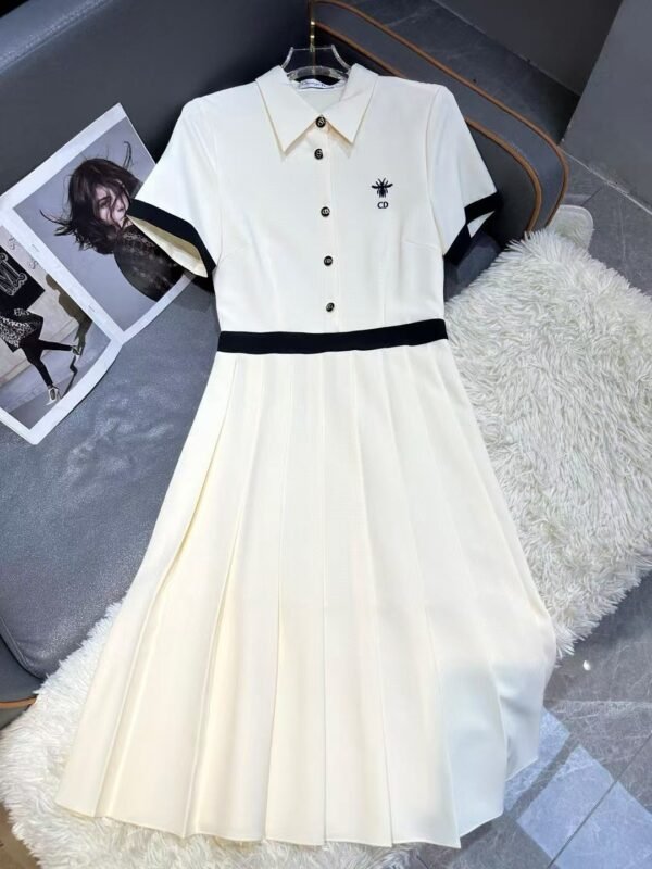 DIOR new dress CD embroidered bee