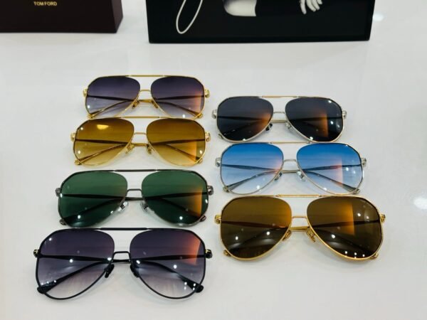Tom Ford Sunglasses Premium Edition MODEL: FT0853 size: 60 ports 13-145