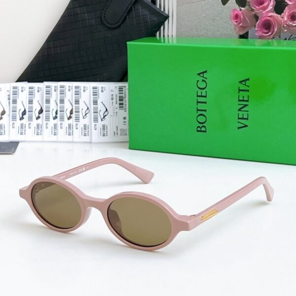 Bottega Veneta Nerd glasses SIZE：47-19-140 Premium