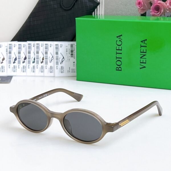 Bottega Veneta Nerd glasses SIZE：47-19-140 Premium