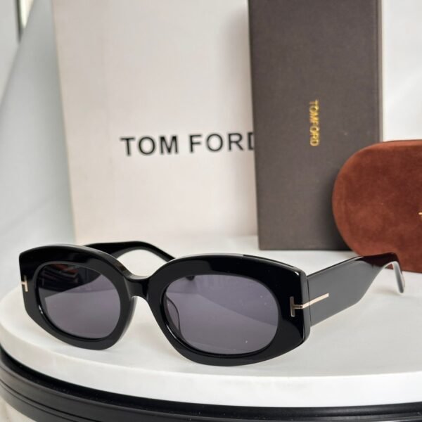 Tom Ford Sunglasses Premium Edition SIZE: 52 Mouth 20-140