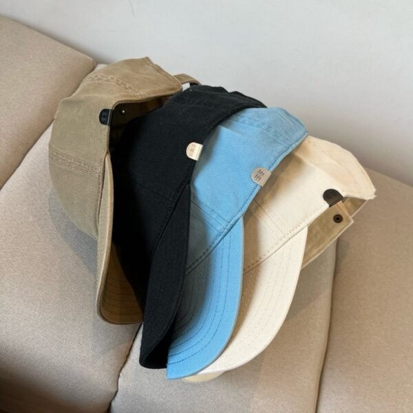 Balenciaga baseball caps Solid color