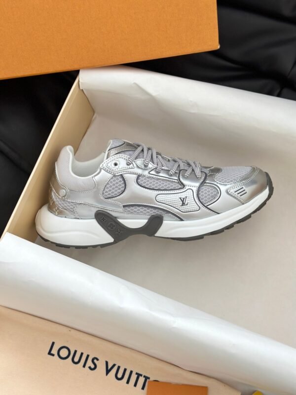 Louis Vuitton OLYMPIA sneakers 2025 new style