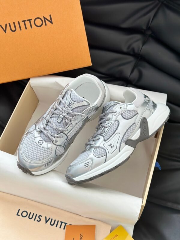 Louis Vuitton OLYMPIA sneakers 2025 new style