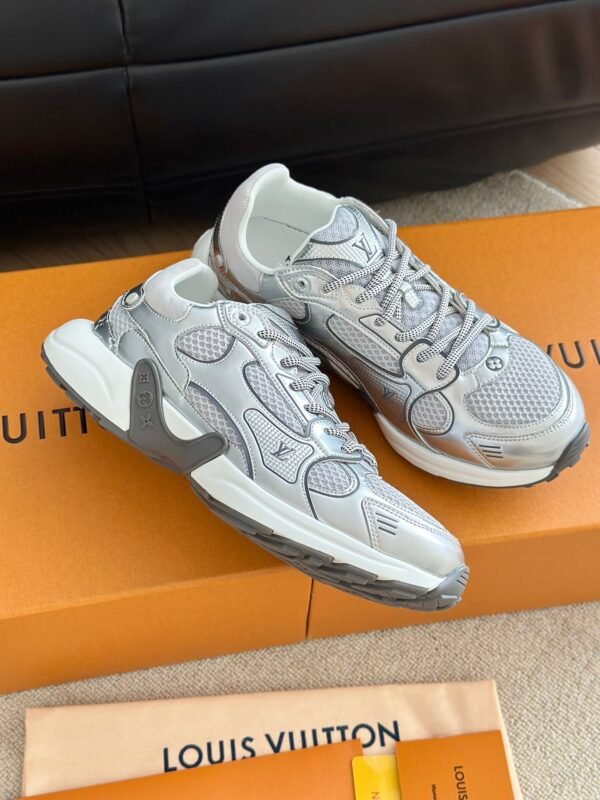 Louis Vuitton OLYMPIA sneakers 2025 new style