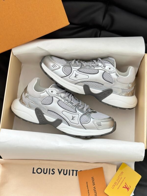 Louis Vuitton OLYMPIA sneakers 2025 new style