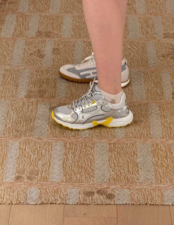 Louis Vuitton OLYMPIA sneakers 2025 new style