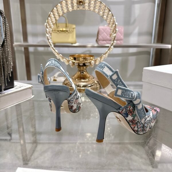 Dior 25 new woven embroidered high heels height 8.5cm