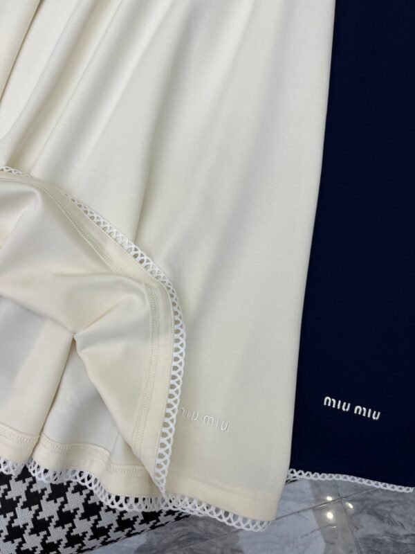Miu Miu New Embroidered Collar Short Sleeve Polo Shirt + Skirt Set