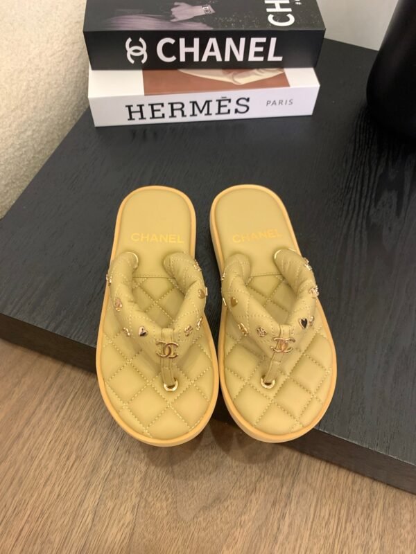 Chanel’s new summer slippers are available in three colors