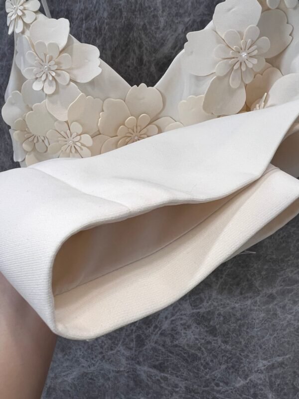 Valentino 2025 Spring/Summer New Three-Dimensional Flower Suspender Vest Dress