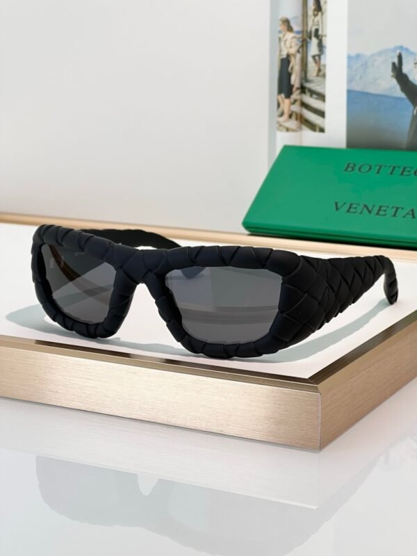 BOTTEGA VENETA Sunglasses Premium Size：56口19 135