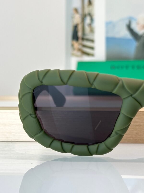 BOTTEGA VENETA Sunglasses Premium Size：56口19 135