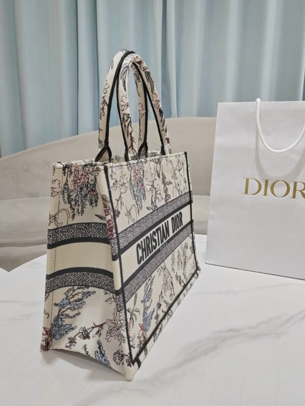 DIOR Beige Millefiori Embroidered Medium Book Tote 36 x 27.5 x 16.5cm Premium