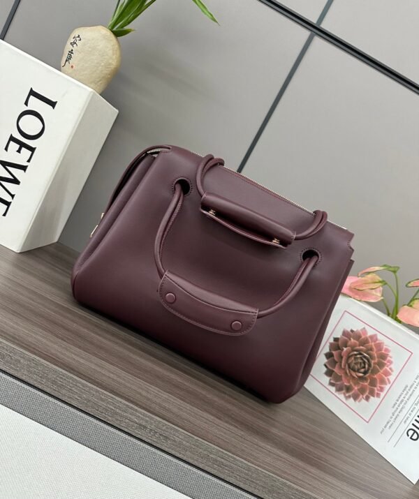 Loewe medium soft cowhide leather Madrid handbag premium version official website 1:1