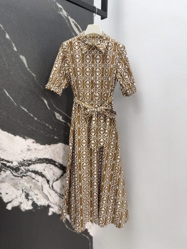 MaxMara New summer mocha color classic logo print collar dress