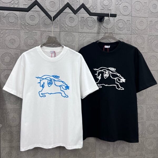 BURBERRY Hollow Warhorse LOGO logo three-dimensional glue dripping process 330g round neck short sleeve high quality T-shirt