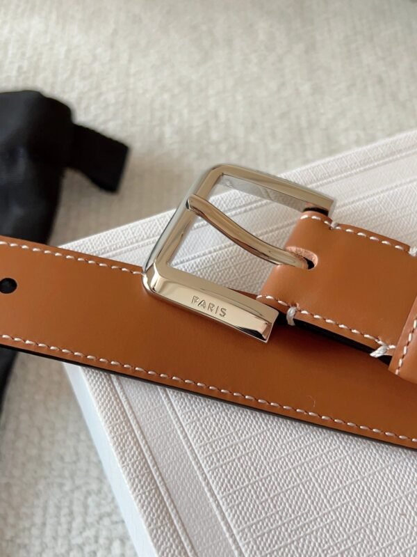 CELINE ELEGANT CHARM TAURILLON leather belt premium version