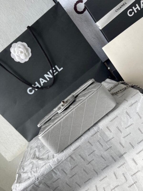 Chanel silver AS2431 ball pattern handbag autumn and winter latest CF handbag series advanced version size：20x14x7cm