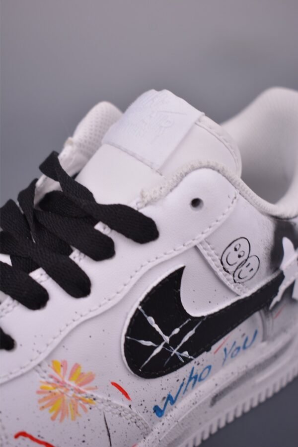 Nike Air Force 1 Low Graffiti Premium version