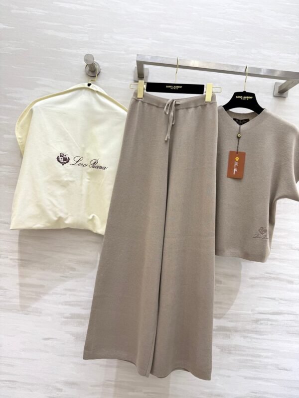 Ralph Lauren high-end minimalist knitted suit T-shirt + pants