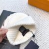 Louis Vuitton autumn and winter knitted hat