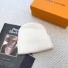 Louis Vuitton autumn and winter knitted hat