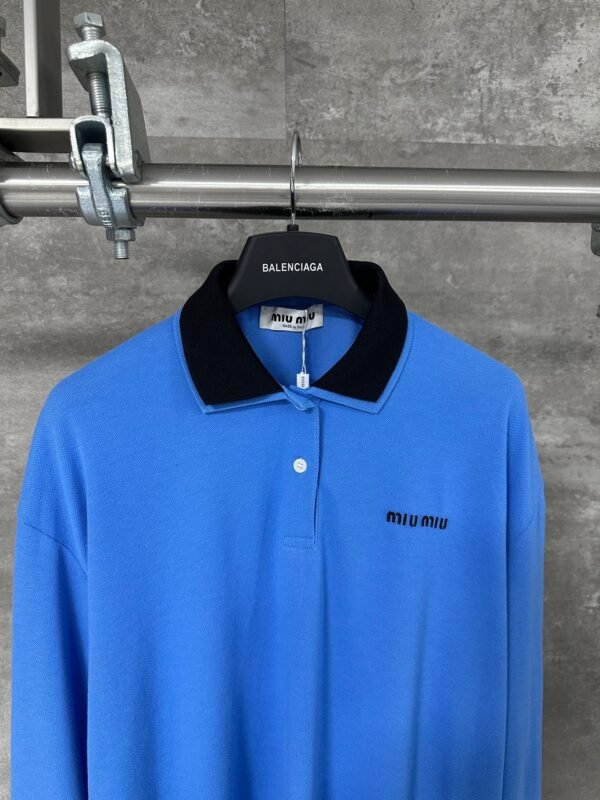 miumiu new chest embroidery round neck long sleeve bottoming shirt high quality version