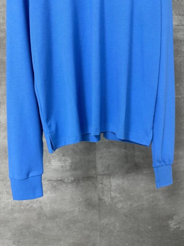 miumiu new chest embroidery round neck long sleeve bottoming shirt high quality version