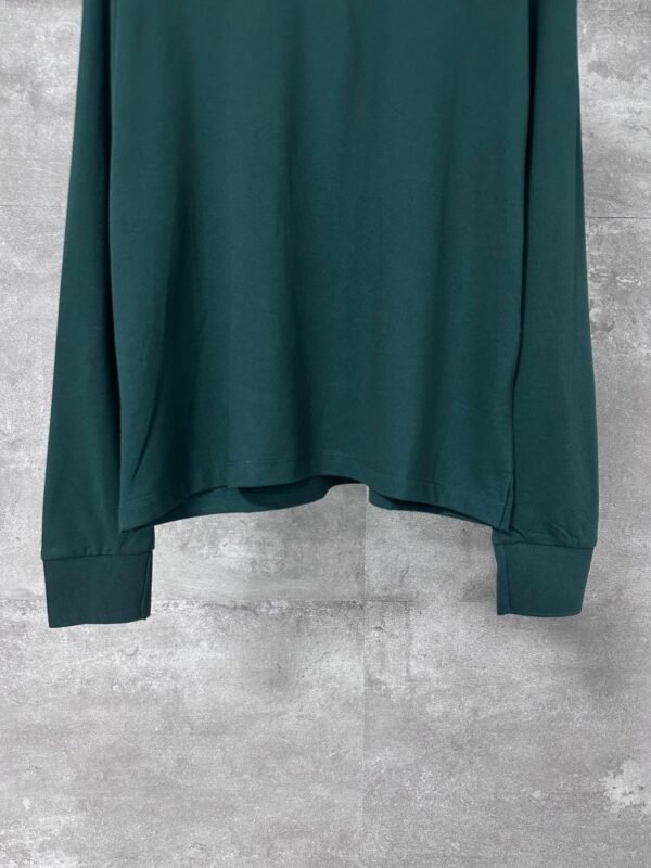 miumiu new chest embroidery round neck long sleeve bottoming shirt high quality version