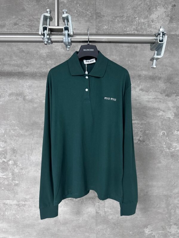 miumiu new chest embroidery round neck long sleeve bottoming shirt high quality version