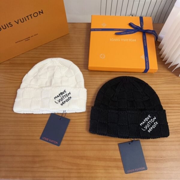 Louis Vuitton 2025 Autumn/Winter New Knitted Hat