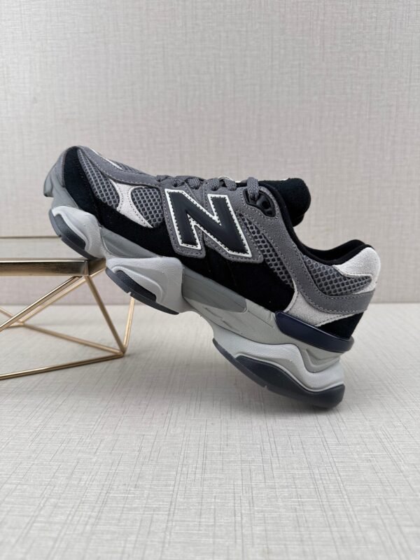 New Balance 9060 sports shoes new color matching high quality sports shoes