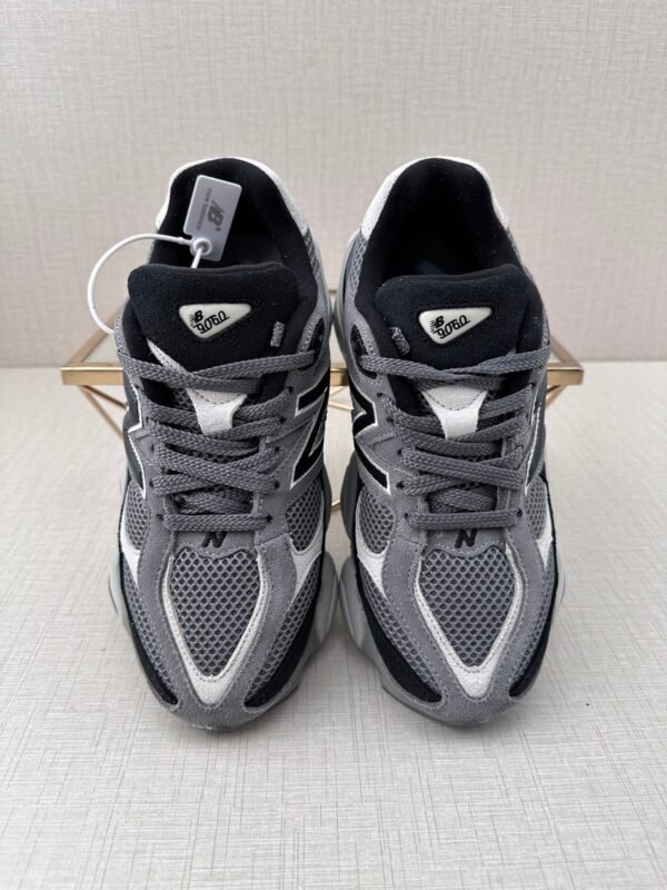 New Balance 9060 sports shoes new color matching high quality sports shoes