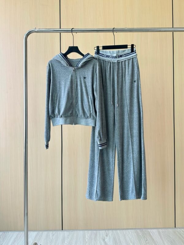 DIOR 2025 Early Autumn New Casual Sports Suit Two-piece Set