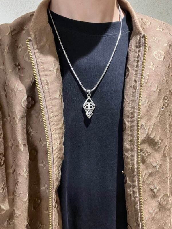 Balenciaga new necklace 1:1 style high quality version