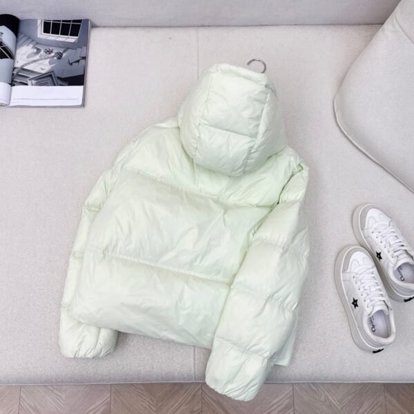 MONCLER autumn and winter new products official website new color matching short stand collar down jacket