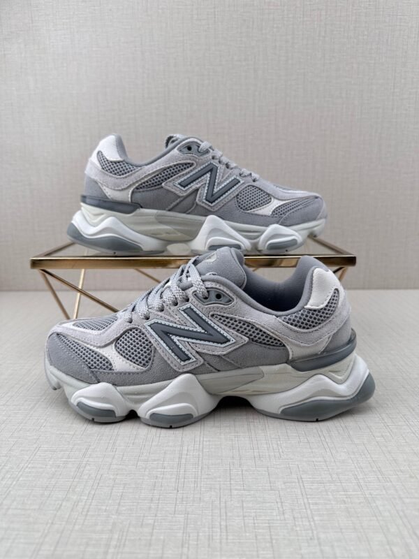 New Balance 9060 sports shoes new color matching high quality sports shoes