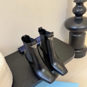 PRADA latest catwalk boots have a heel height of 9cm